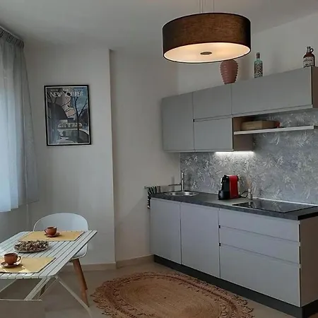 Bilocale In *